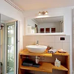 Vittorio 21 Bed & Breakfast 4*
